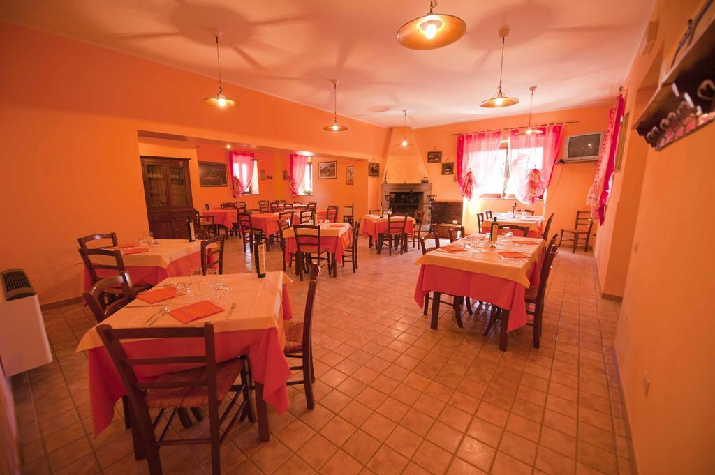 Agriturismo Tenuta Di Biscina Dış mekan fotoğraf