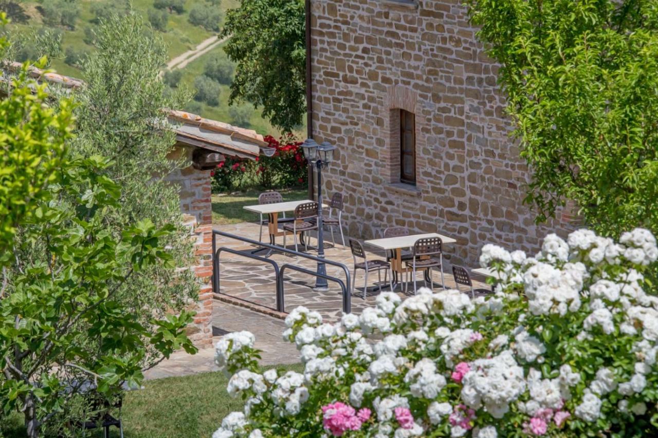 Agriturismo Tenuta Di Biscina Dış mekan fotoğraf