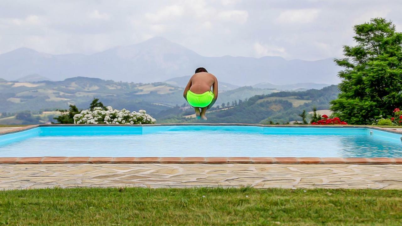 Agriturismo Tenuta Di Biscina Dış mekan fotoğraf